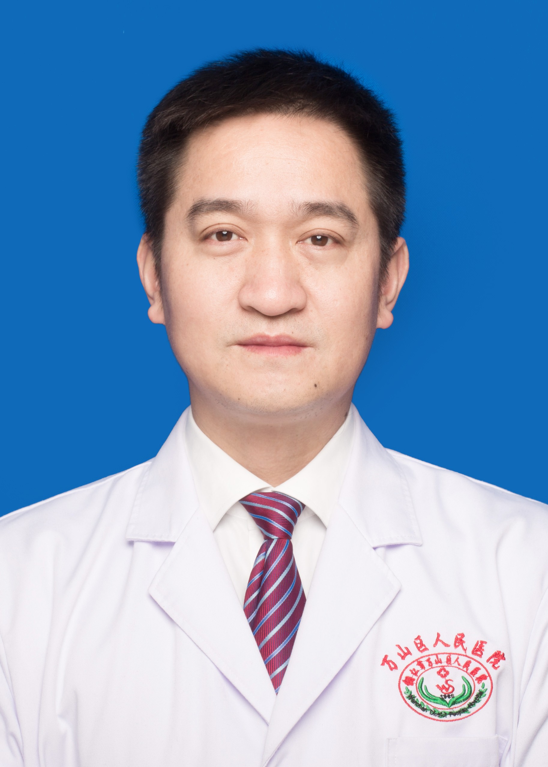 向启文  内一科 副主任医师.jpg